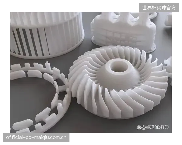 3D打印在减少库存的同时，其产生的大量不可回收尼龙粉末，揭示了这项技术在可持续性上的伪装